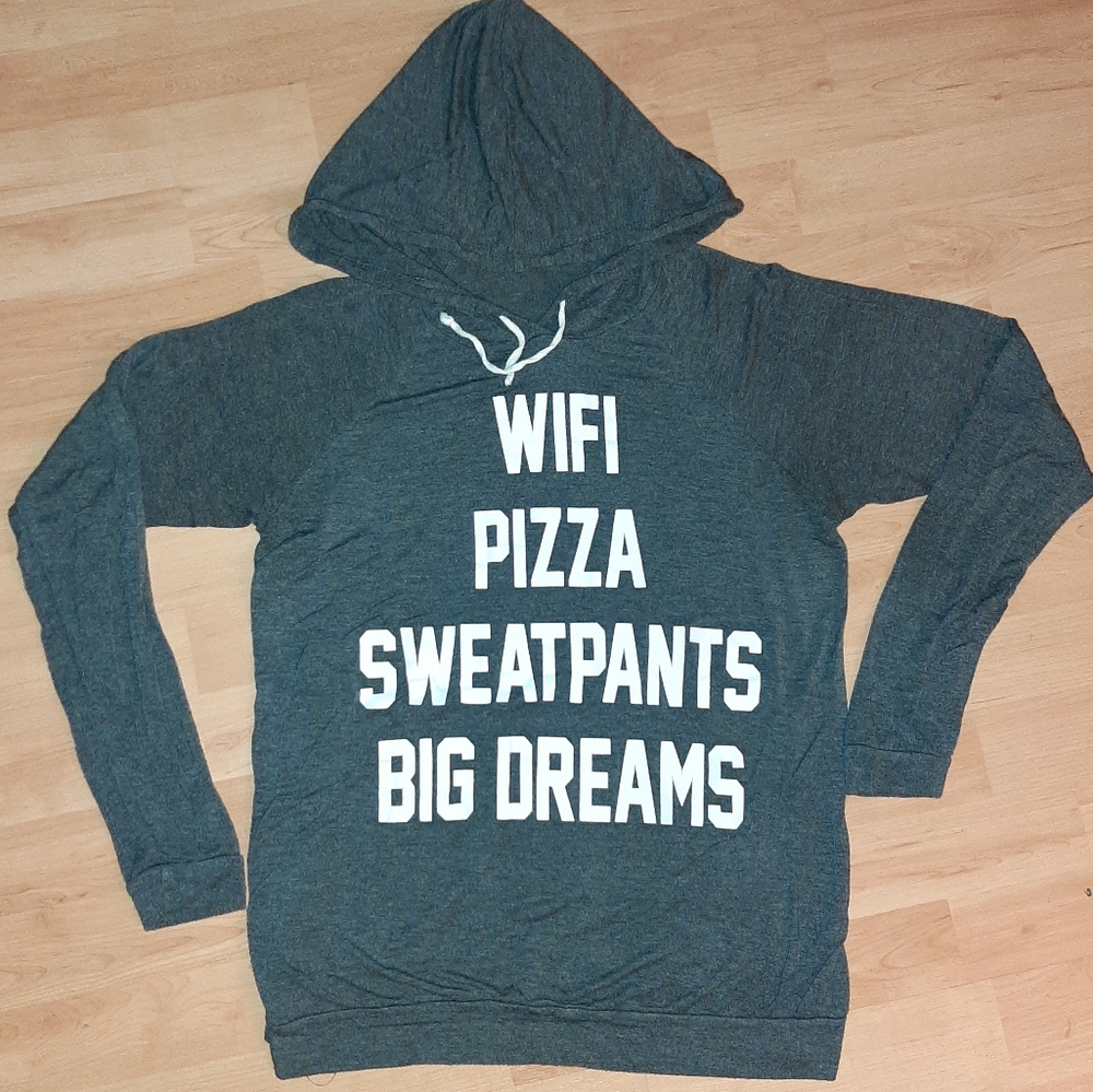 Lightweight hoodie shirt